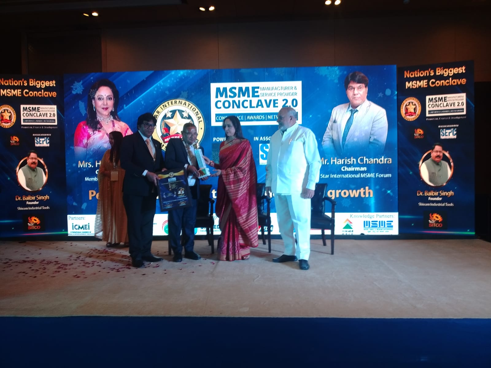 award2